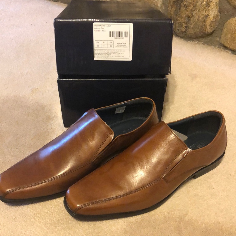 Mens dress shoes